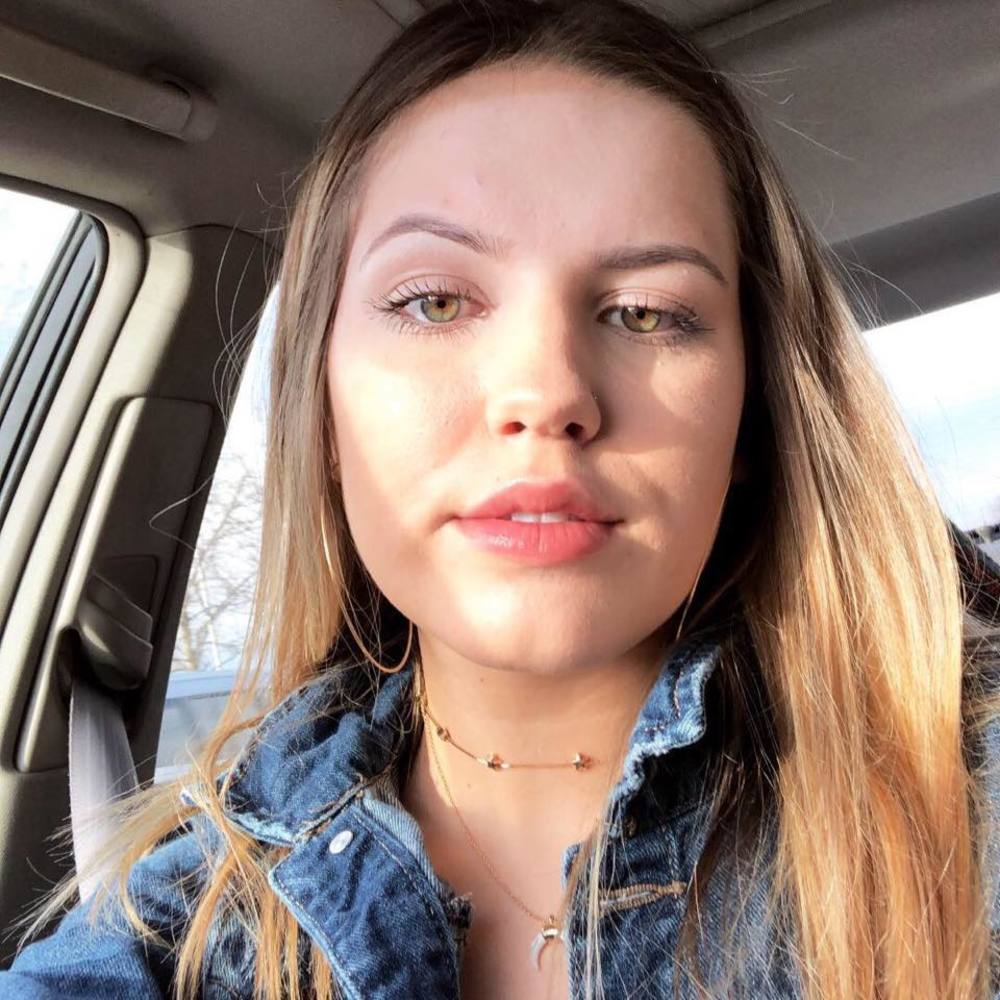 Meet your Posher, Natalie